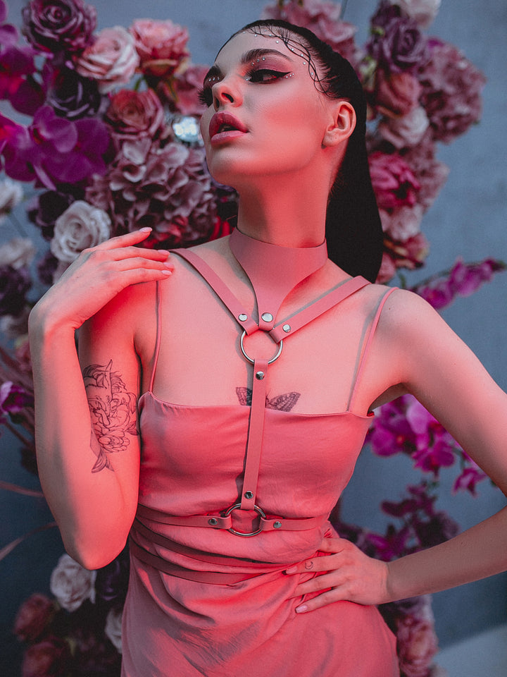 Althea Harness 5 - Bleak&Sleek