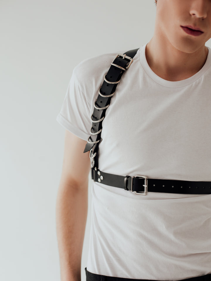 Signature Harness 4 - Bleak&Sleek
