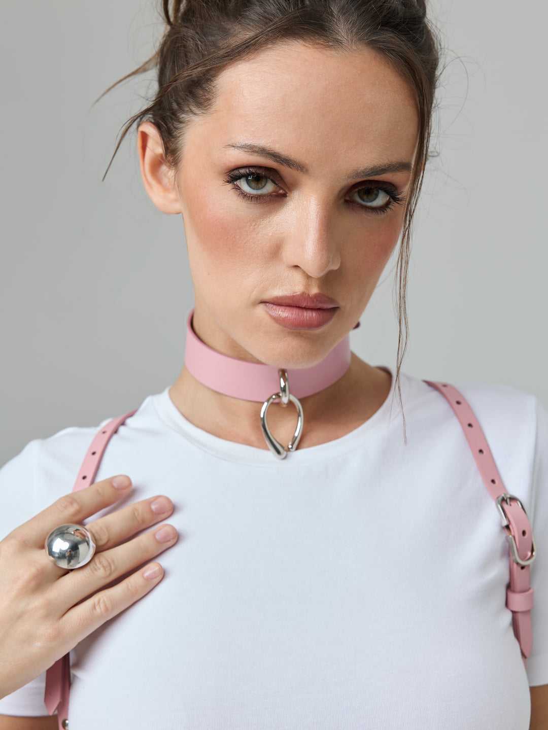 Harp Choker Pink