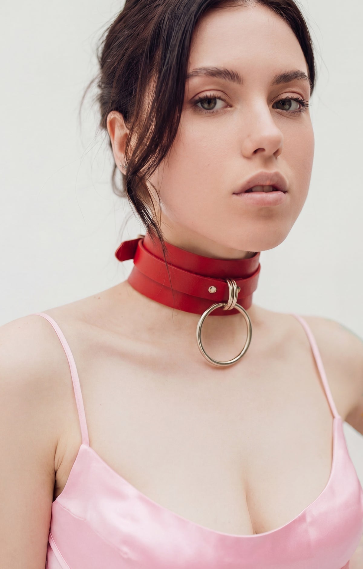 Delicate Choker Red