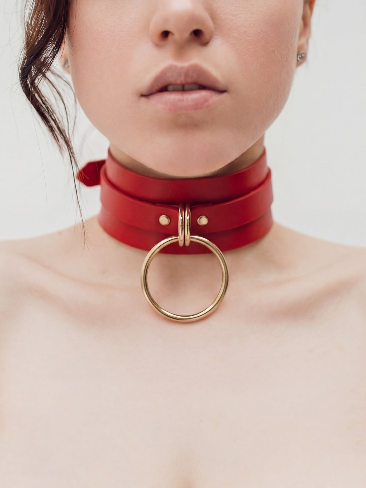 Delicate Choker Red