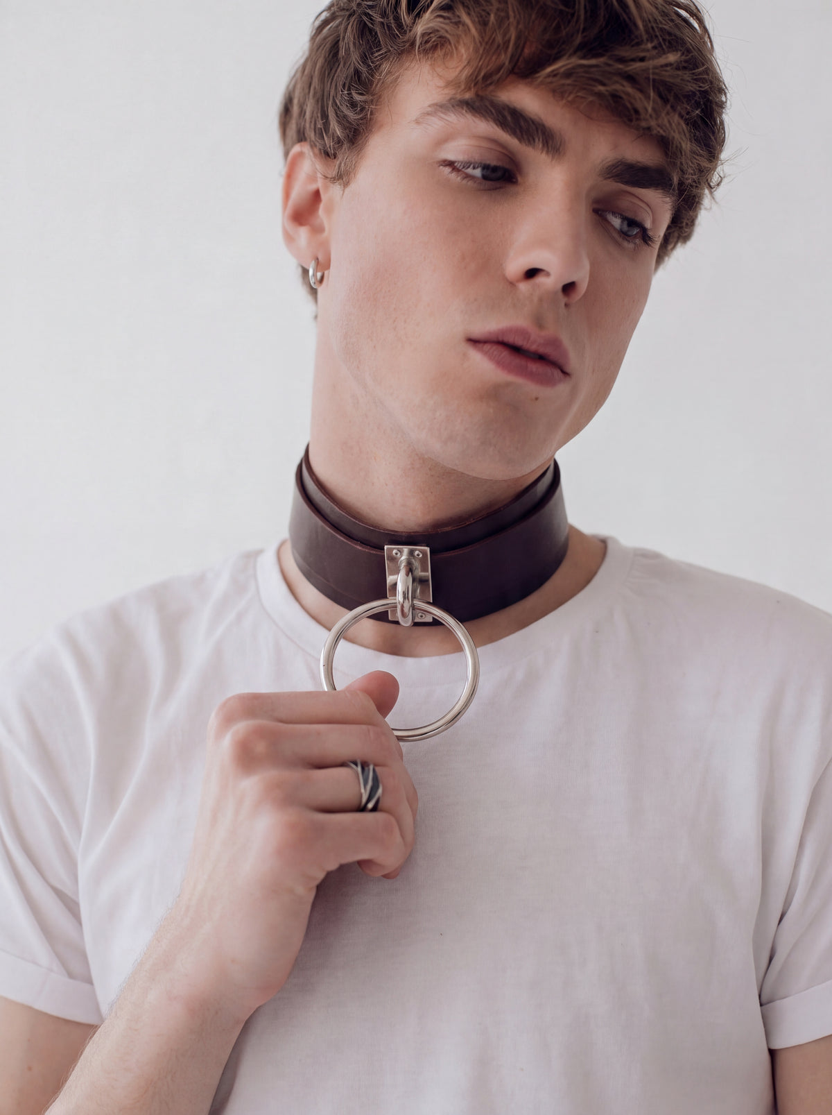 Saturn Choker Brown