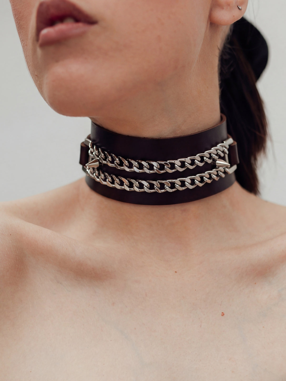 Ophelia Choker Brown