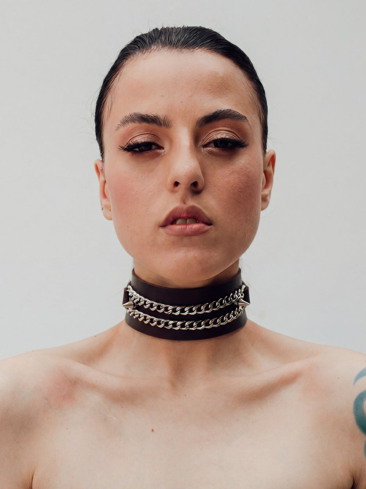 Ophelia Choker Brown