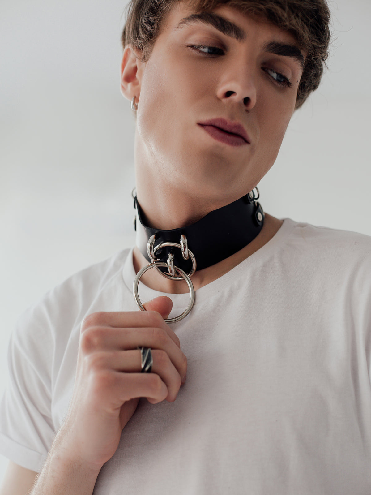Uranus Choker 3 - Bleak&Sleek